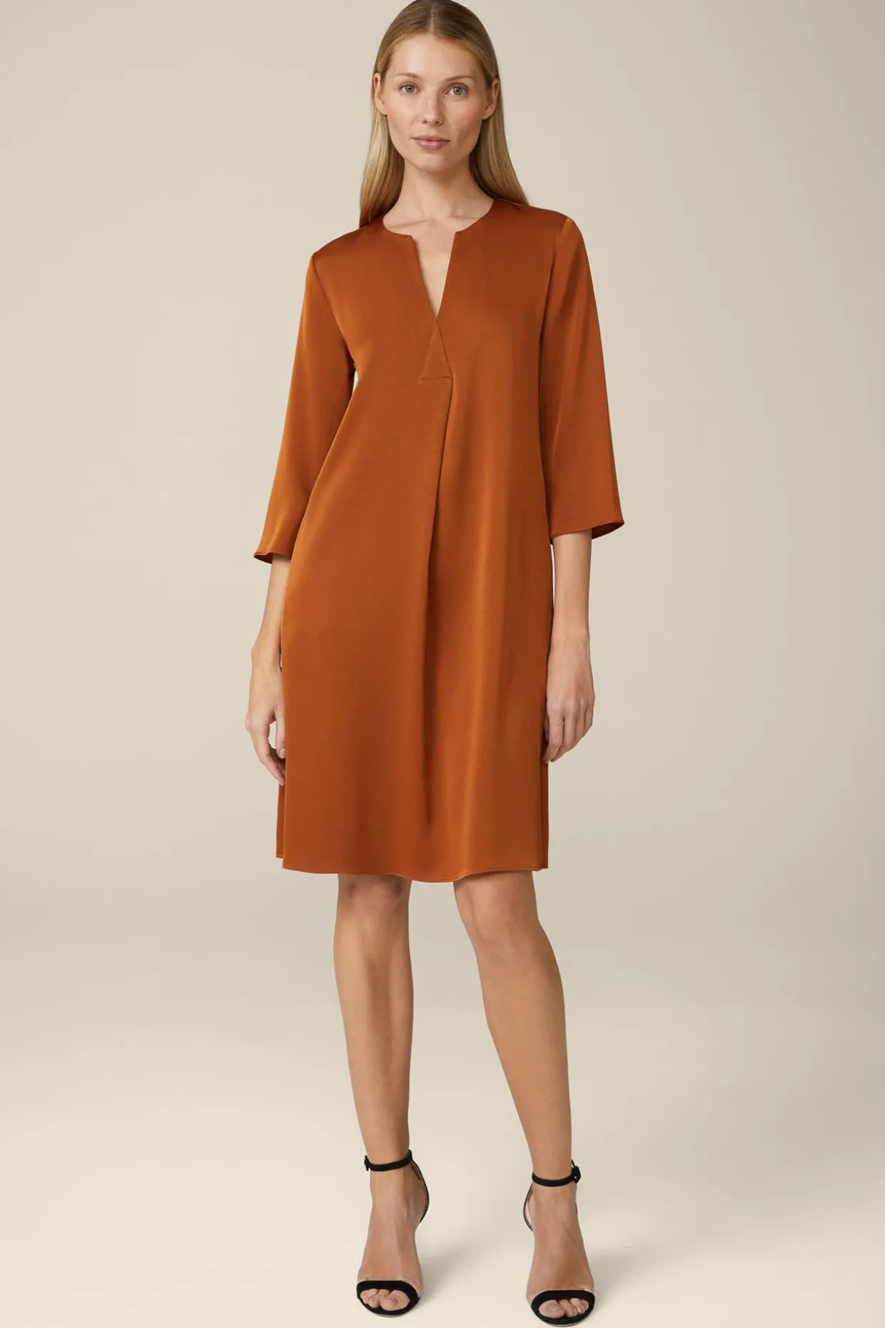 Crepe-Kleid In A-Linie In