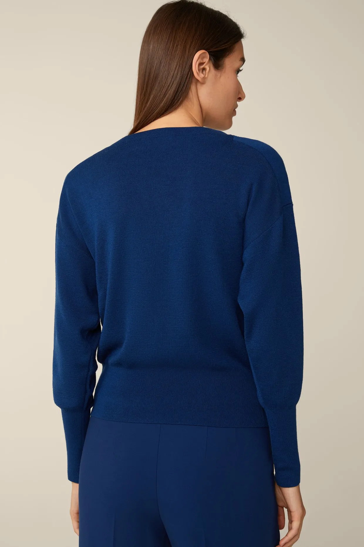 Schurwoll-Ripp-Strick-Pullover Mit Seide In