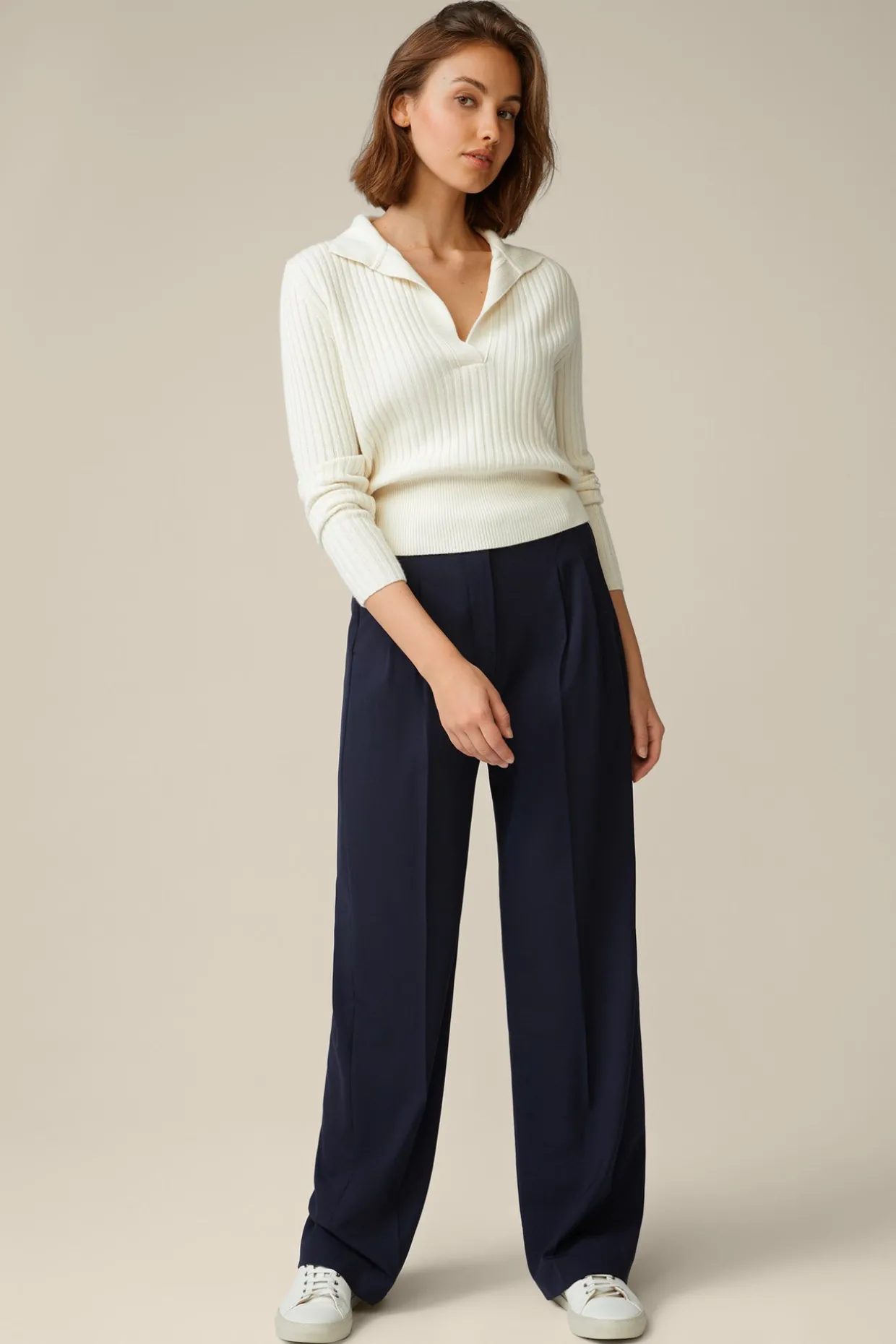 Schurwollstretch-Marlene-Hose In