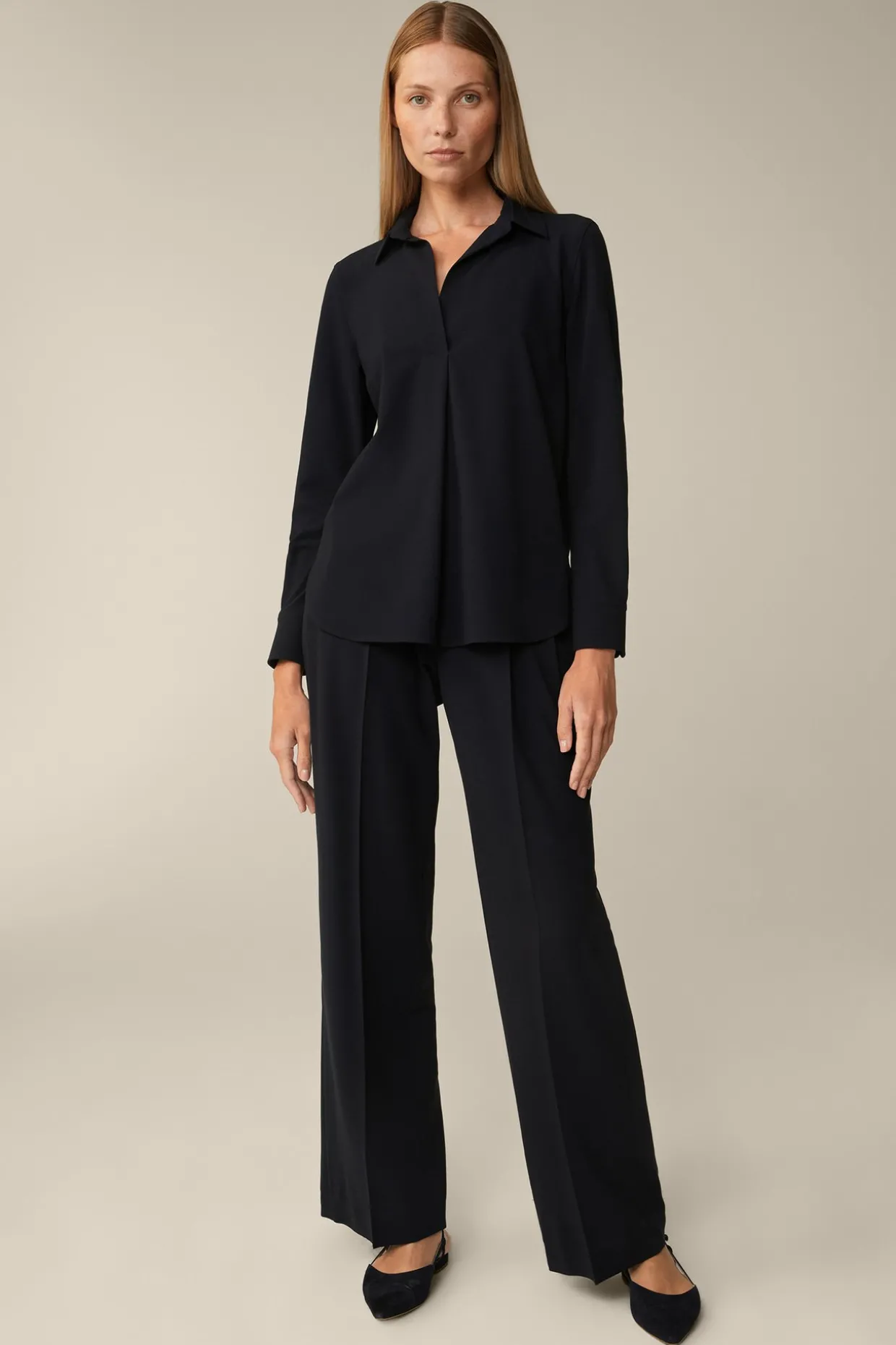 Wollcrepe-Hemdbluse In