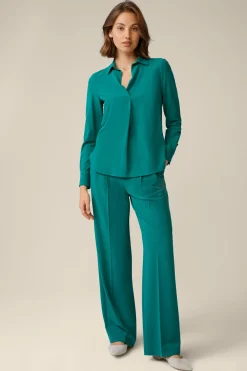 Wollcrepe-Hemdbluse In