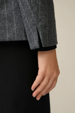 Wollmix-Blazer Mit Kreidestreifen In